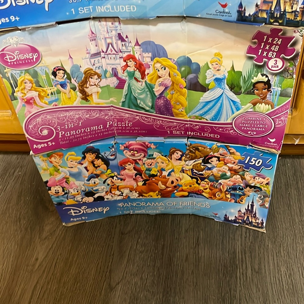 2 panoramic Disney puzzles
